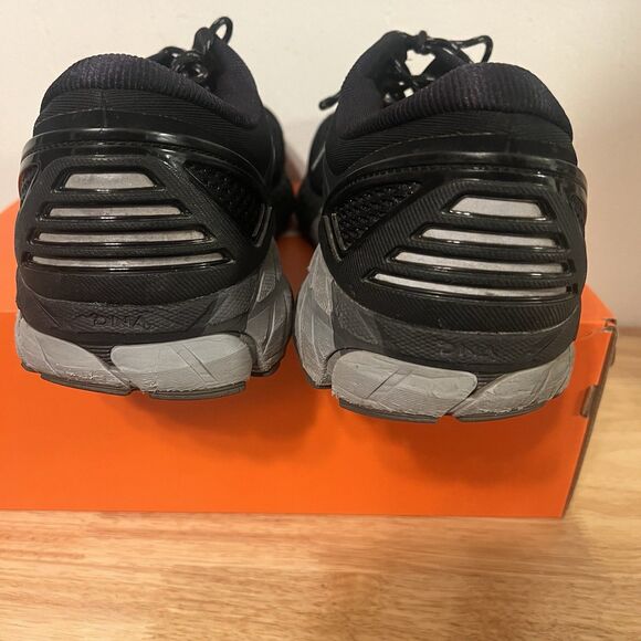 Brooks Shoes Beast 18 Black Gray Mens 16 Medium D Athletic Running  1102822E004 - Picture 8 of 9